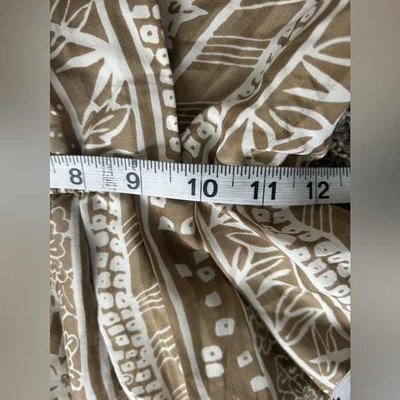 Vintage The Wilroy Traveller NY Elegant Tan Patterned Dress size 8 - Picture 10 of 15